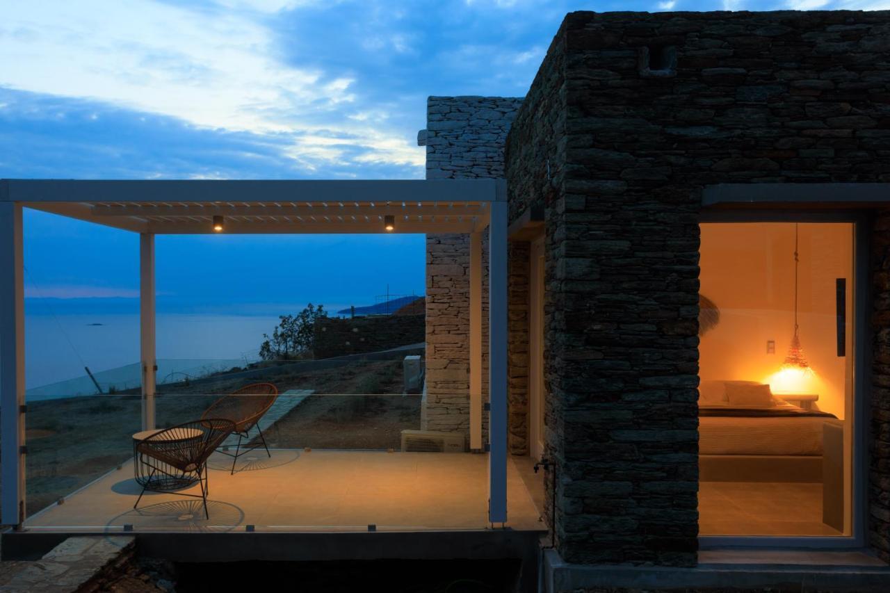Iliades Luxury Boutique Suites Batsíon Exterior foto